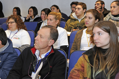 público, voluntarios